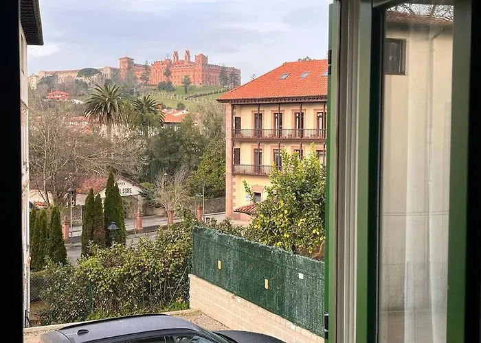Terraza Bolingas Apartment Comillas